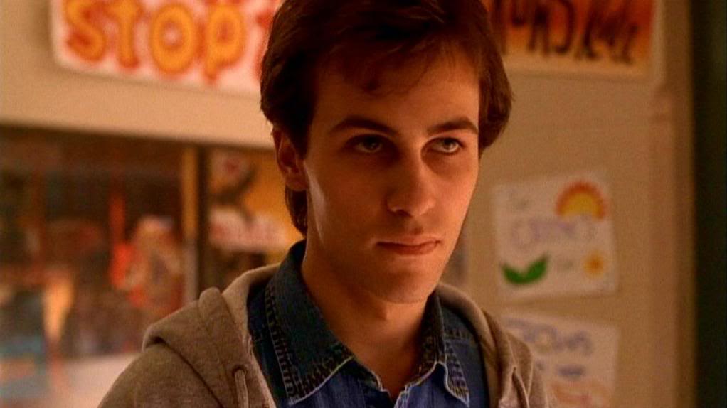 Smallville actor appears in Superman and&nbsp;Lois