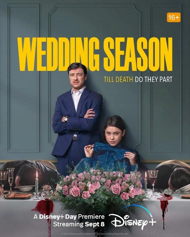 Wedding Season S1. (L to R) Gavin Drea as Steffan Bridges, Rosa Salazar as Katie McConnell in Wedding Season S1. Disney+ © 2021.