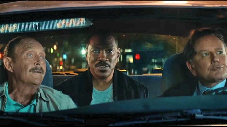 Taggart, axel foley and rosewood sit in a car during Beverly hills cop 4 scene
