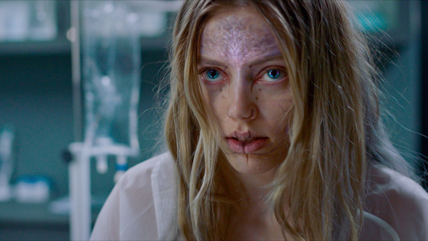 Grace Van Dien in her semi mutated form from The Fix movie
